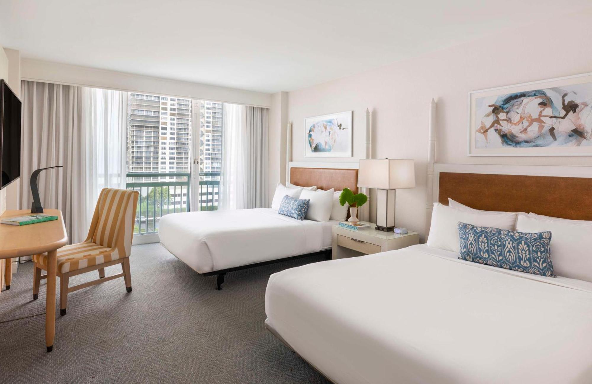 The Singer Oceanfront Resort, Curio Collection By Hilton Ривьера-Бич Экстерьер фото